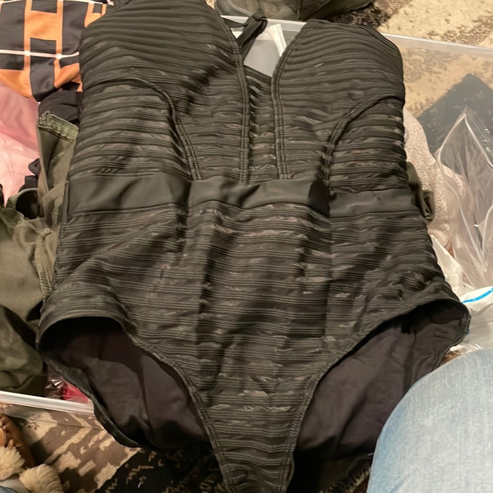 Black swim suit